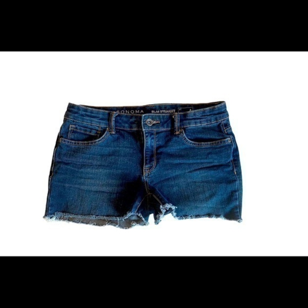 Sonoma Slim Straight Cutoff Shorts Size 4